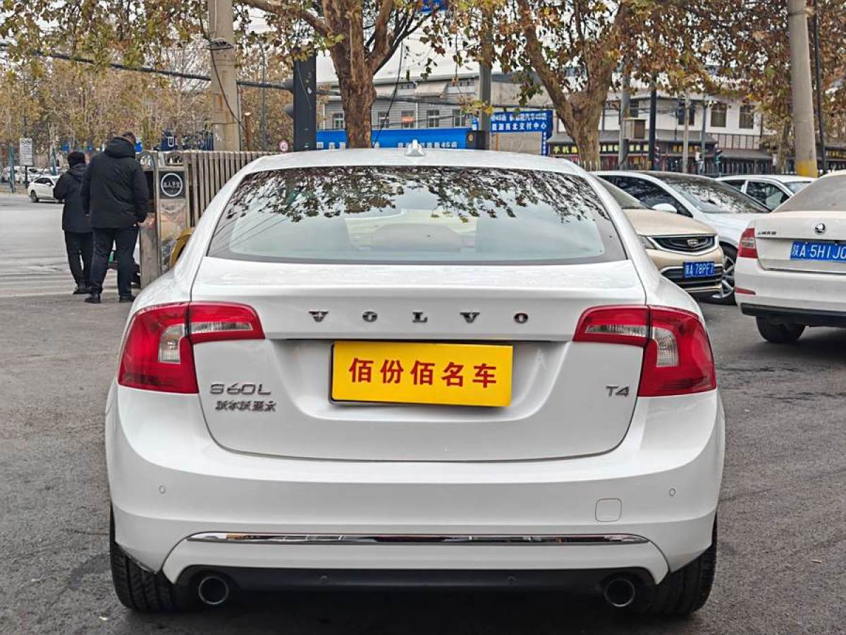 沃爾沃 S60  2016款 L 2.0T T4 智遠(yuǎn)版圖片