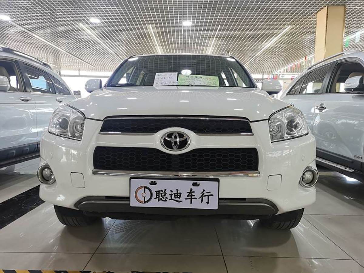 豐田 RAV4榮放  2012款 炫裝版 2.4L 自動(dòng)四驅(qū)豪華圖片