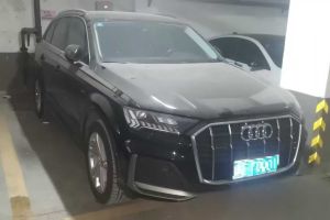 奧迪Q7 奧迪 45 TFSI quattro S line豪華型