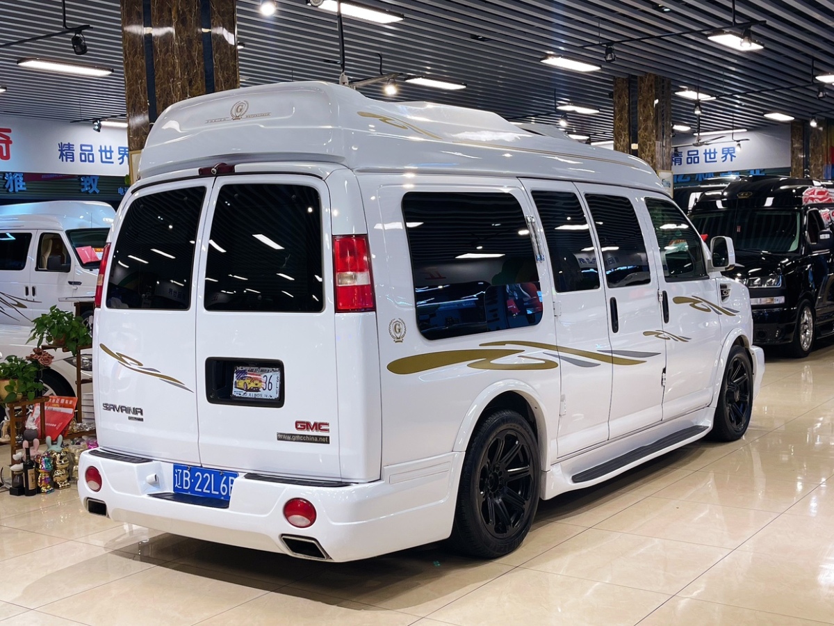 GMC SAVANA  2013款 5.3L 領(lǐng)袖至尊版圖片