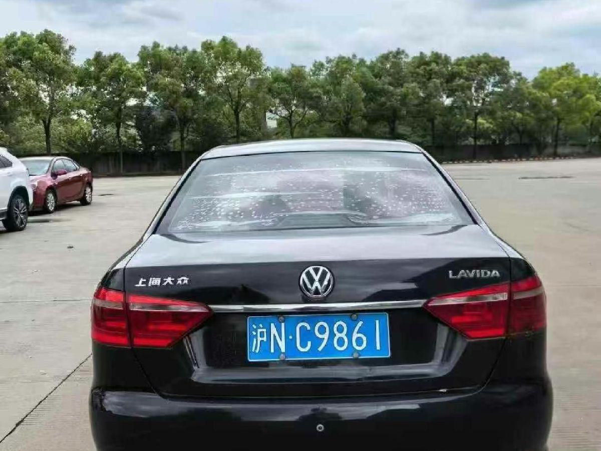 大眾 朗逸  2013款 1.4 TSI 豪華導(dǎo)航版圖片