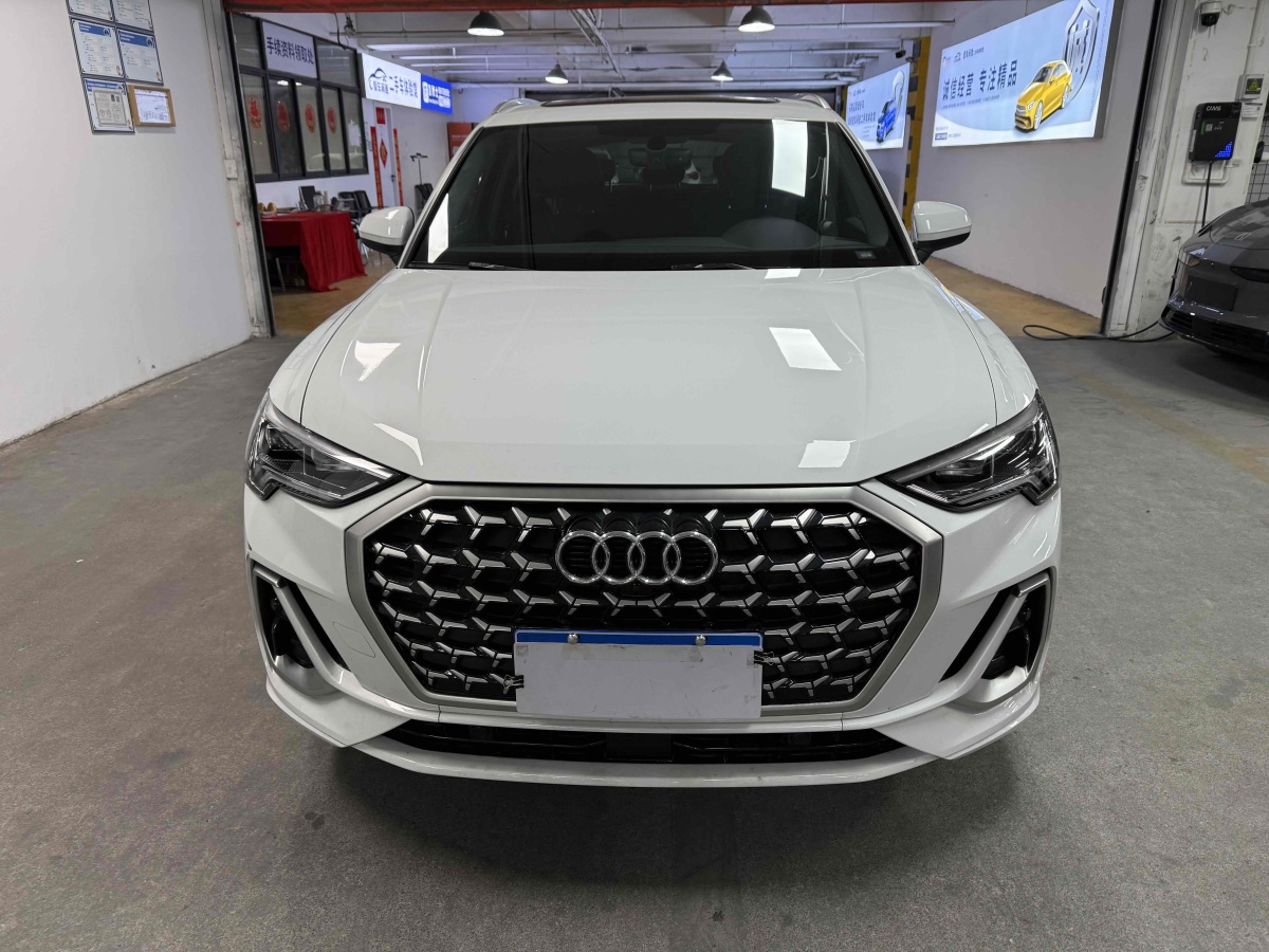 奧迪 奧迪Q3  2024款 35 TFSI 進(jìn)取致雅型圖片