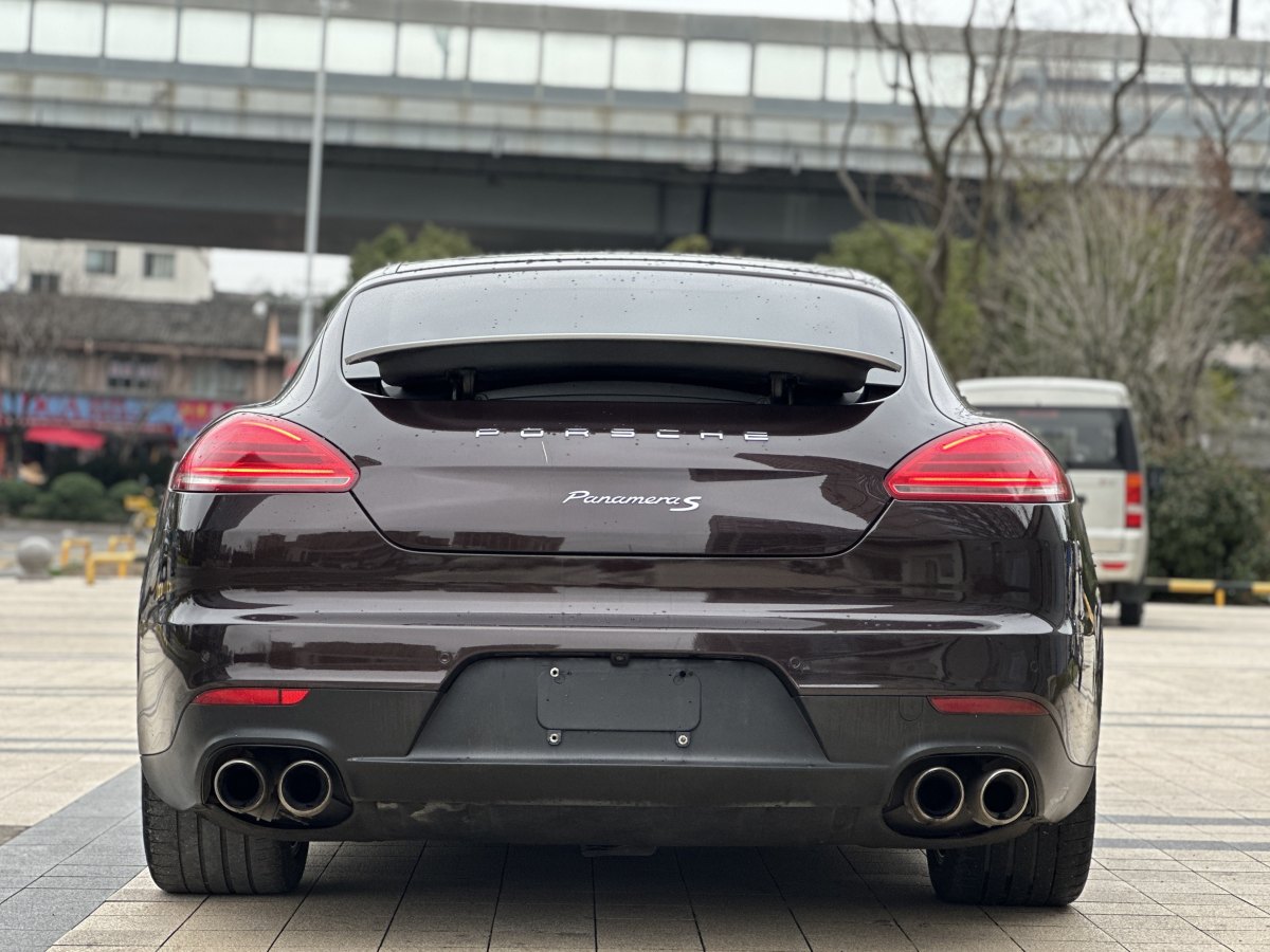 保時(shí)捷 Panamera  2016款 Panamera Executive Edition 3.0T圖片