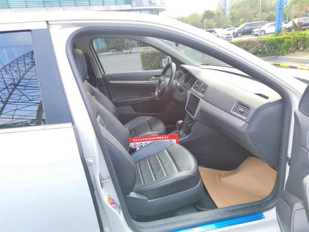 大眾 朗逸  2017款 230TSI DSG舒適版圖片