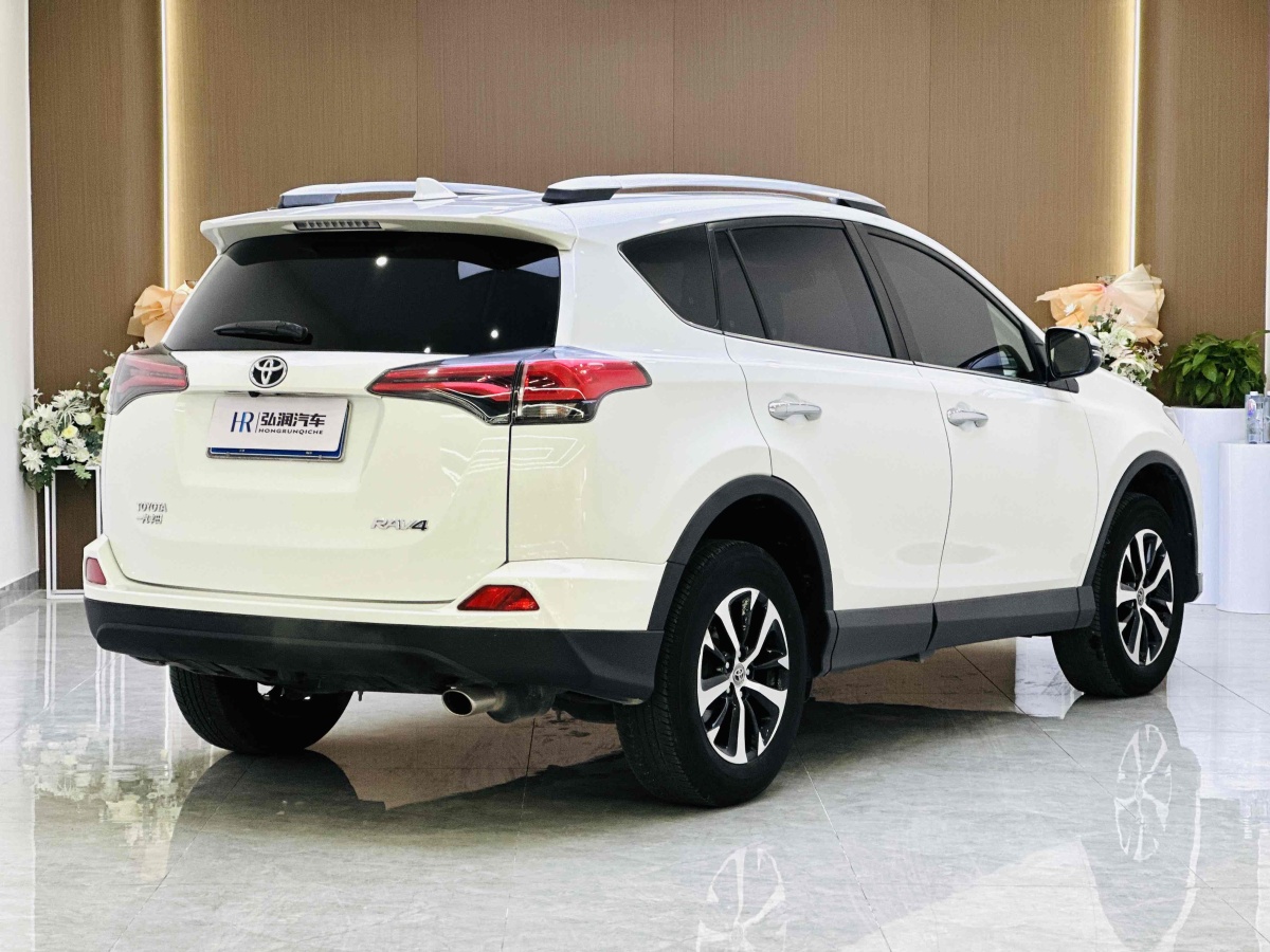 xx萬萬我要砍價相似二手車換一批2017年10月 豐田 rav4榮放 2.0l cvt