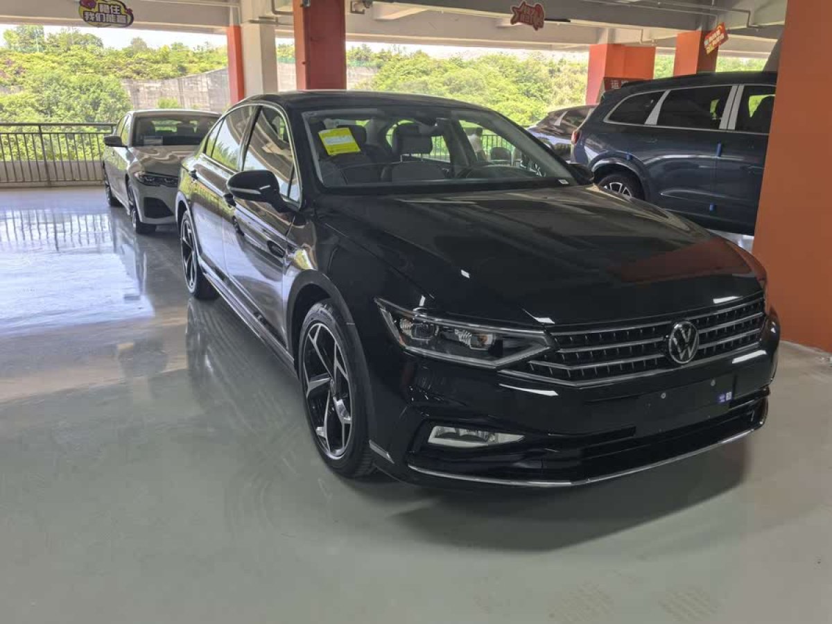 大眾 邁騰  2025款 改款 眾享款 330TSI DSG豪華型圖片