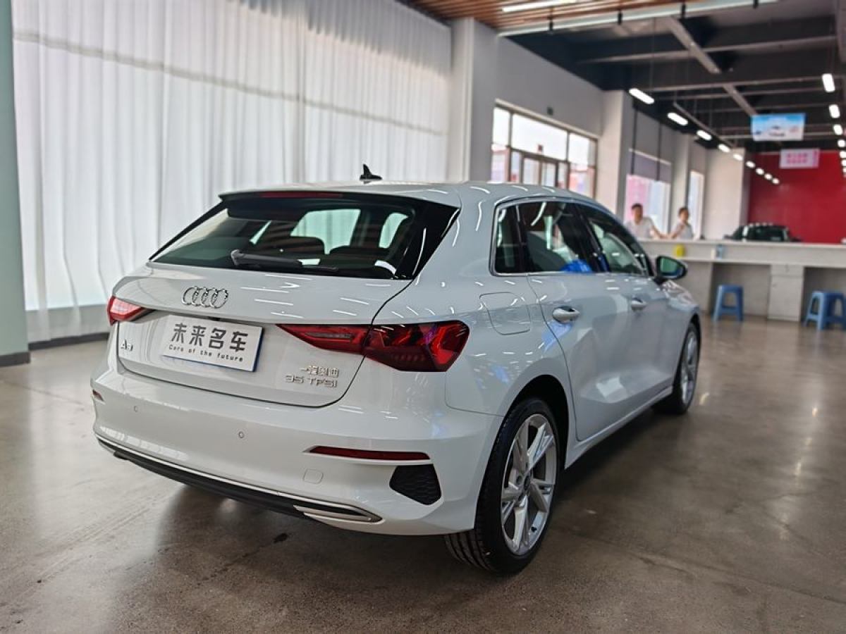 奧迪 奧迪A3  2022款 Sportback 35 TFSI 時(shí)尚致雅型圖片