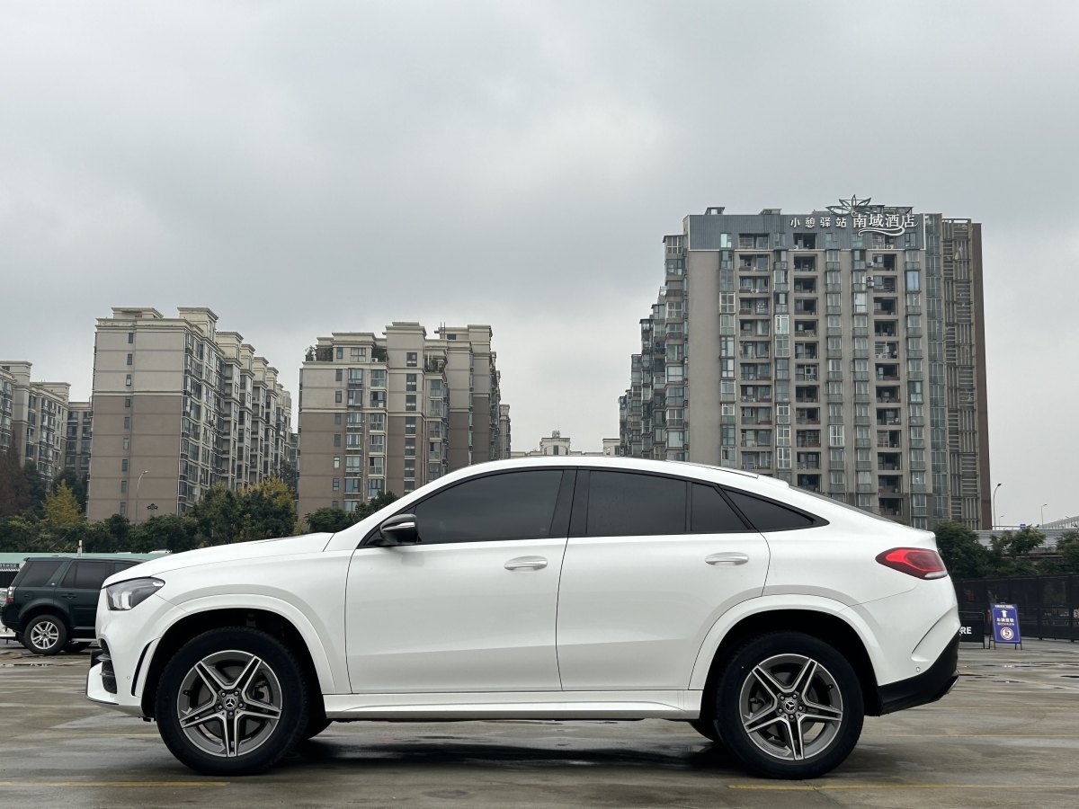 奔馳 奔馳GLE  2021款 GLE 450 4MATIC 時尚型圖片