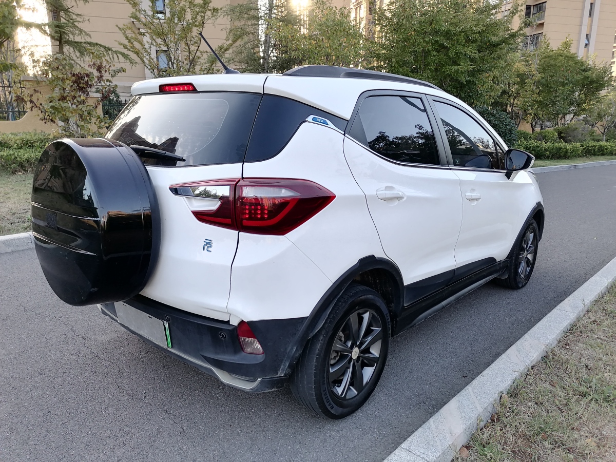 2019年1月比亞迪 元新能源  2018款 EV360 智聯(lián)創(chuàng)酷型