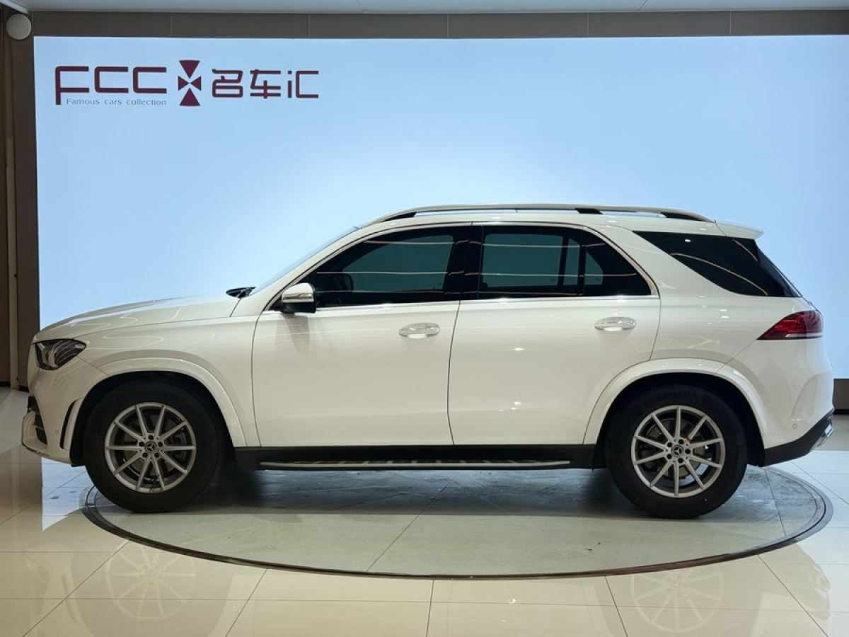 奔馳 奔馳GLE  2024款 改款 GLE 350 4MATIC 時(shí)尚型圖片