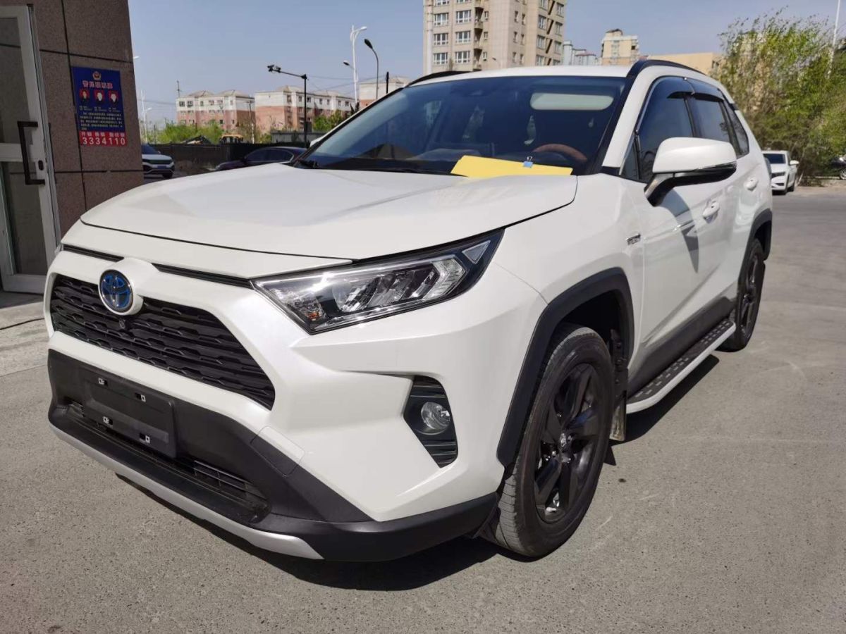 豐田 rav4榮放 2021款 2.0l cvt兩驅風尚plus版圖片