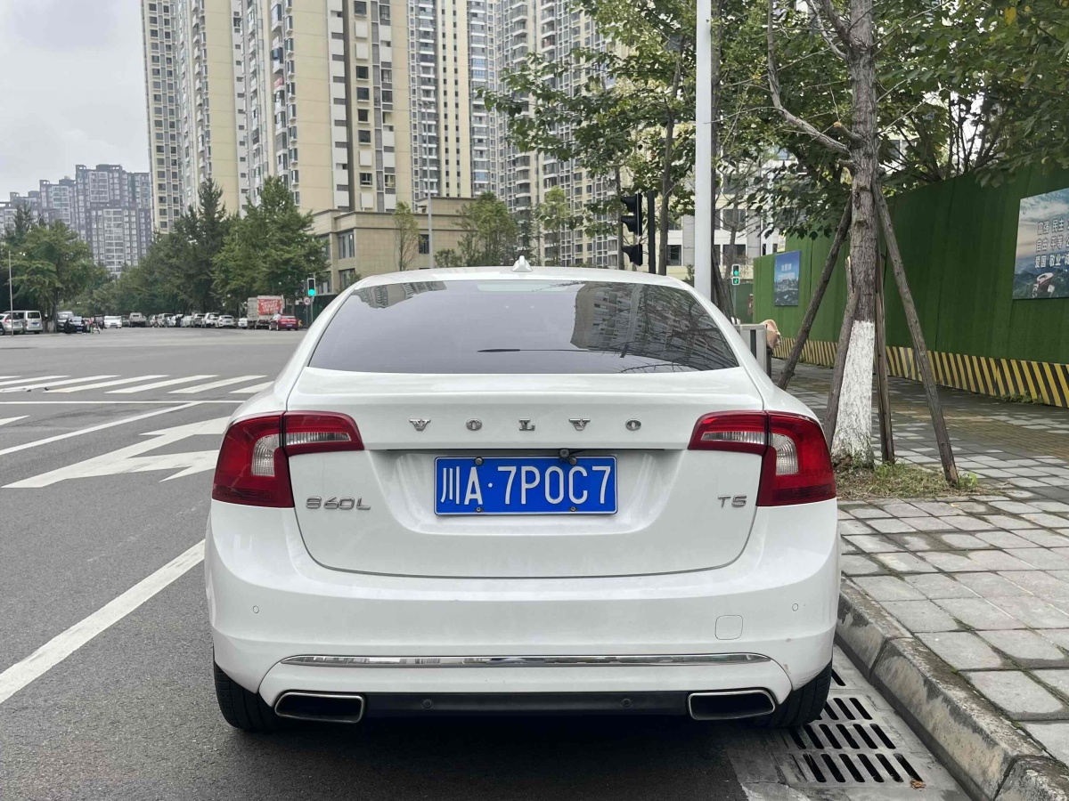 沃爾沃 S60  2016款 S60L 2.0T T5 智馭版圖片