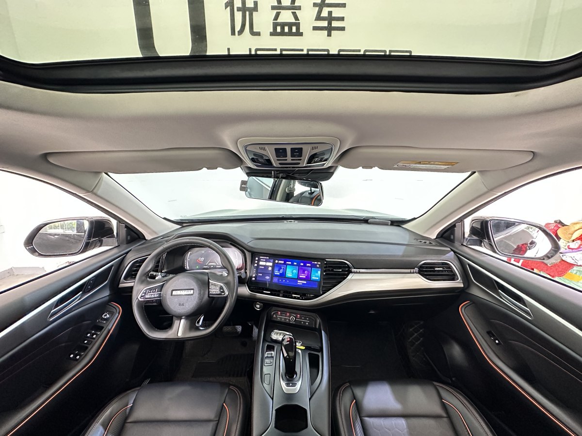 哈弗 F7  2021款 1.5T 兩驅(qū)i型圖片