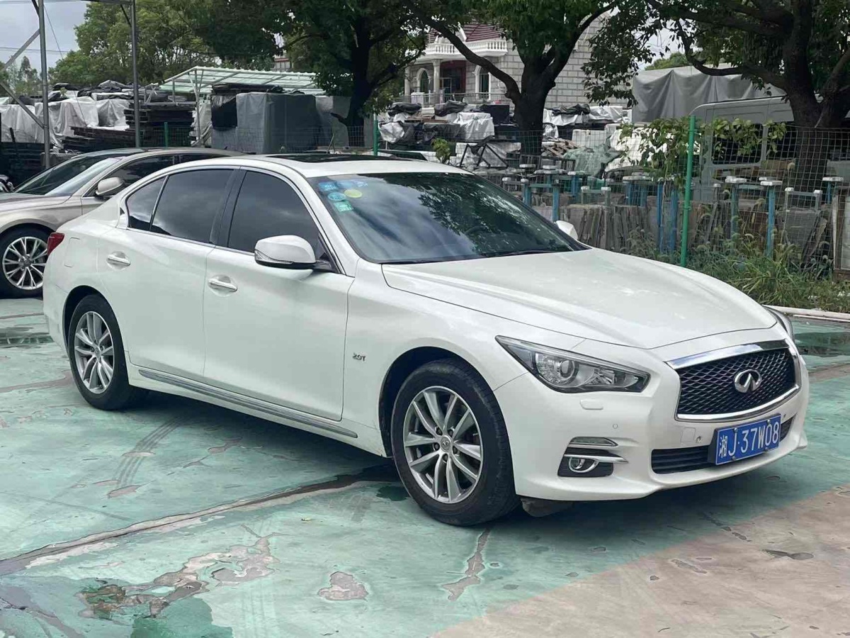 英菲尼迪 Q50L  2016款 2.0T 悅享版圖片