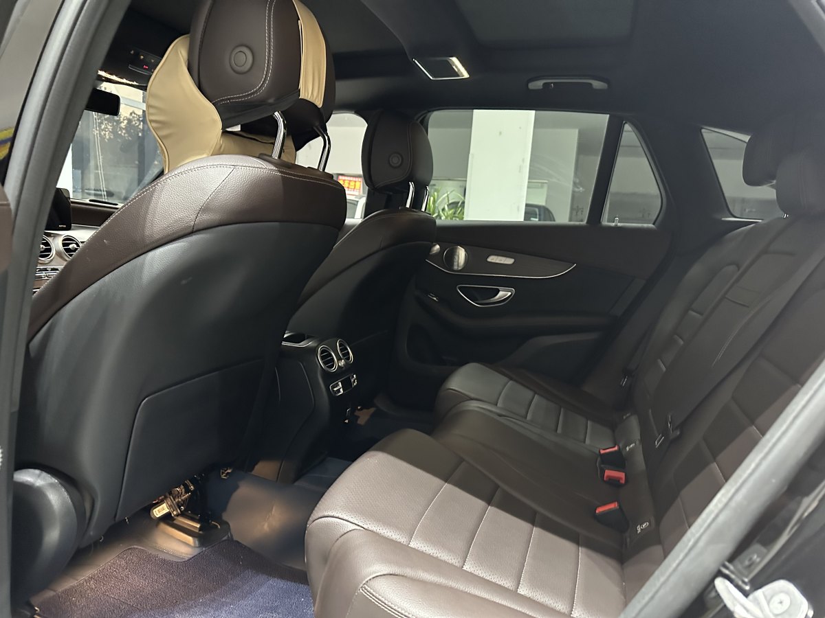 奔馳 奔馳GLC  2018款 改款 GLC 300 4MATIC 豪華型圖片