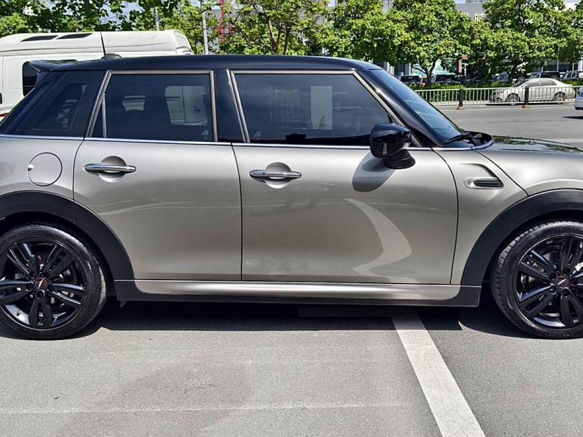 MINI MINI  2020款 1.5T COOPER 經典派 五門版圖片