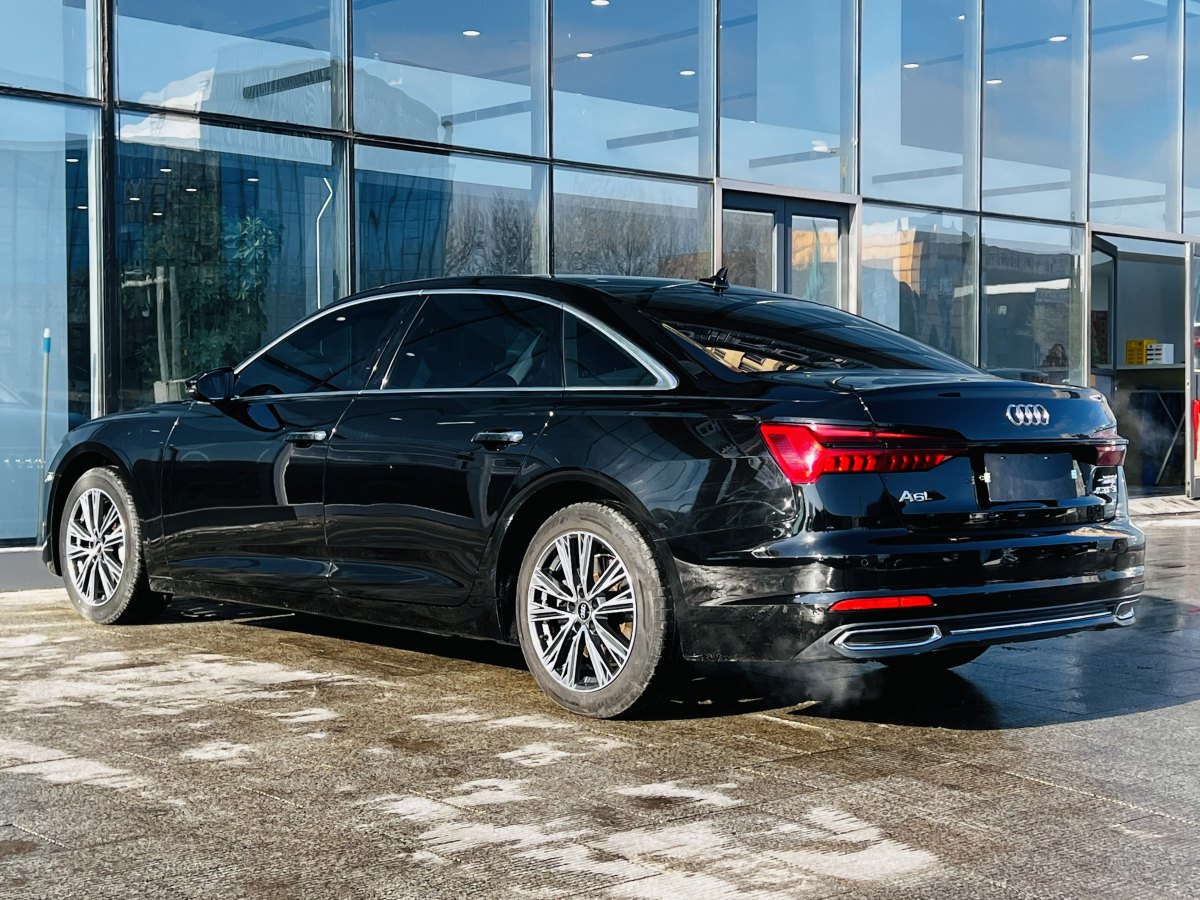 奧迪 奧迪A6L  2019款 45 TFSI 臻選動感型圖片