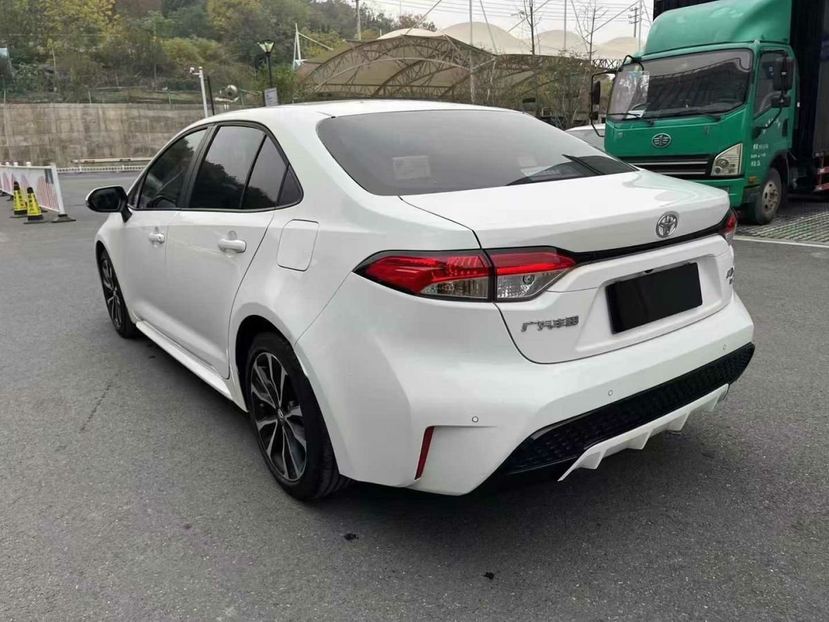 豐田 雷凌  2023款 185T CVT豪華版圖片