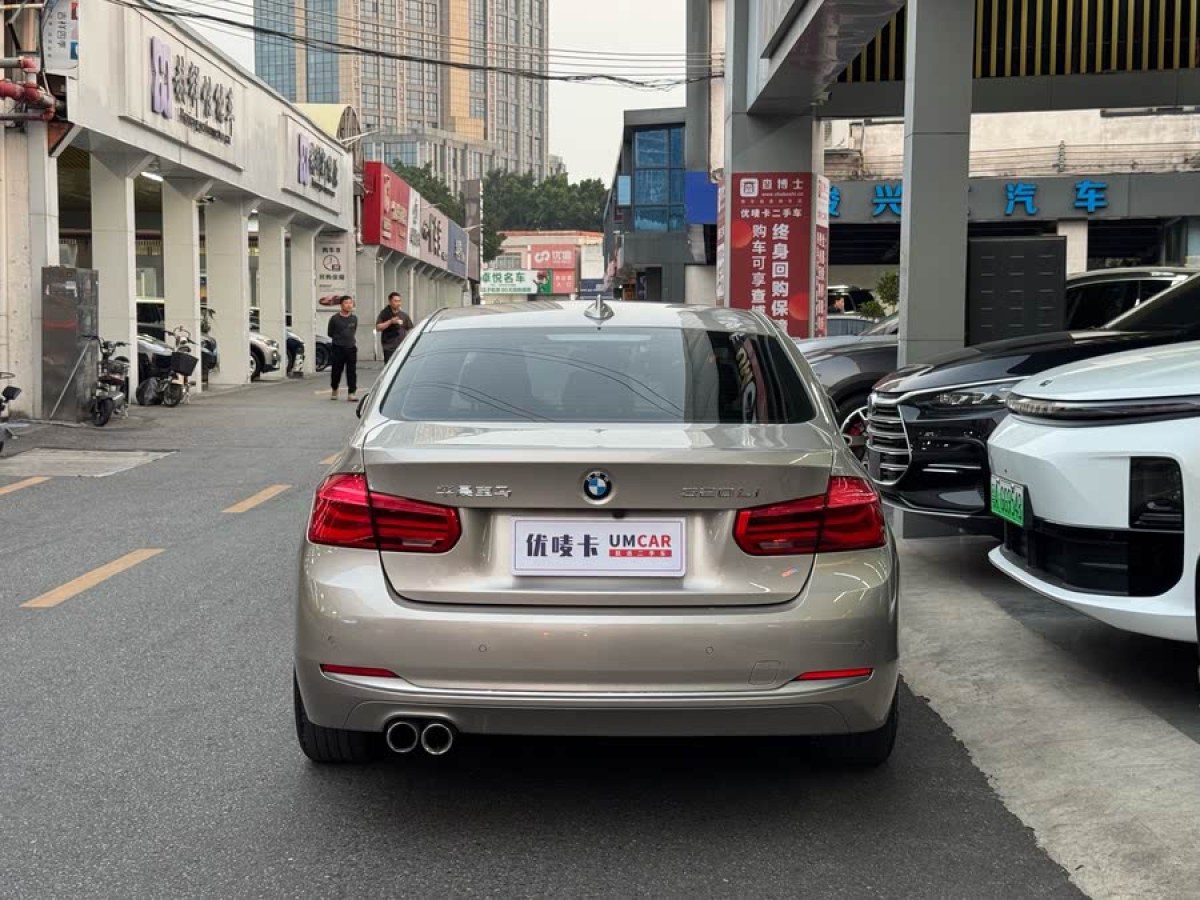 寶馬 寶馬3系  2019款 320Li 時(shí)尚型圖片