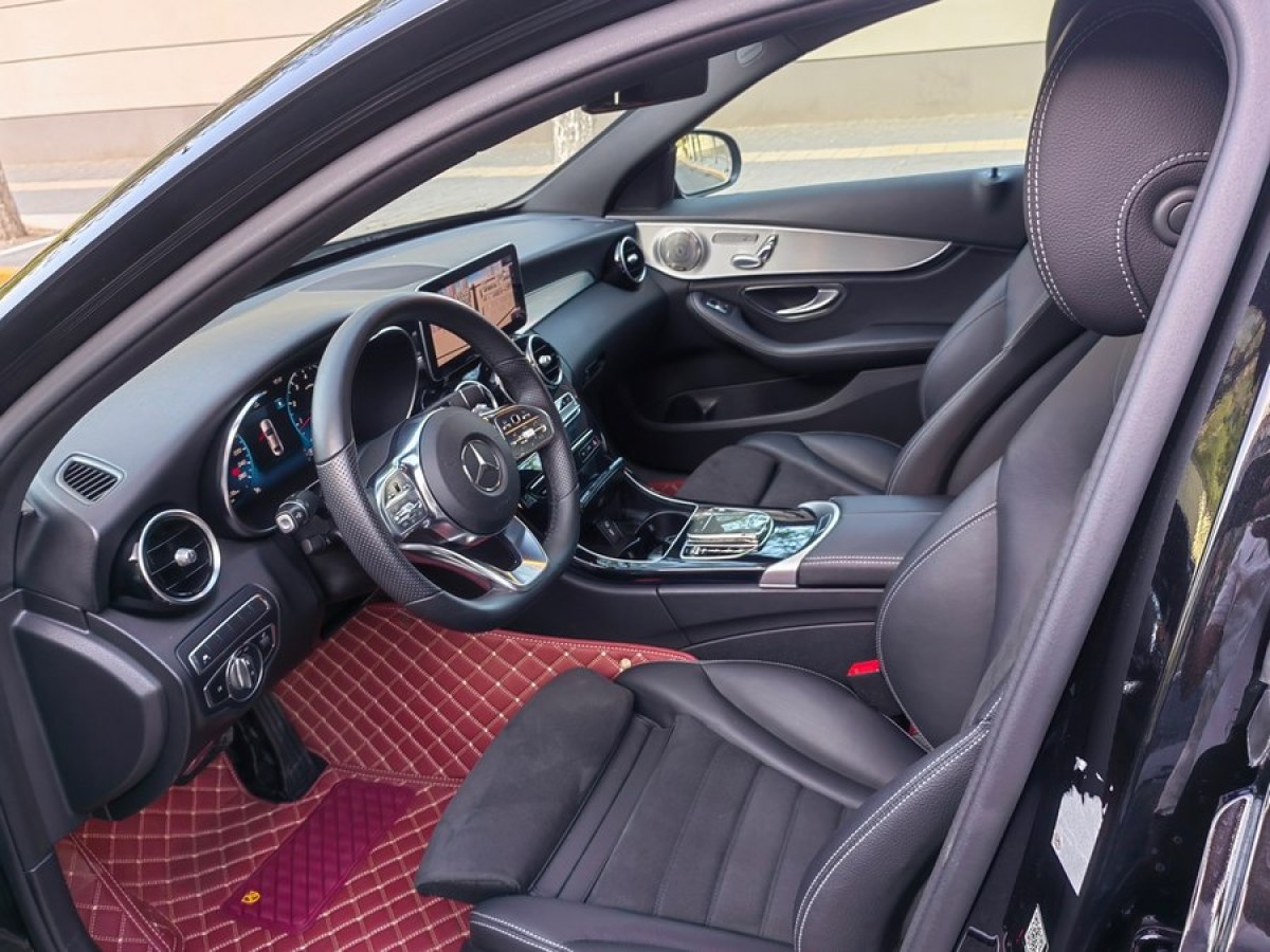 奔驰 奔驰C级  2019款 C 300 L 运动版图片