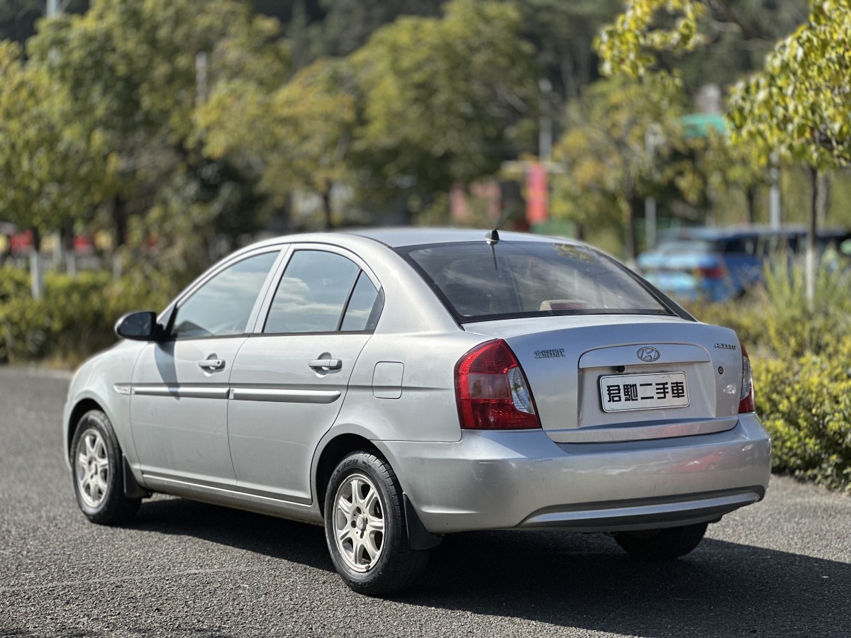 現(xiàn)代 雅紳特  2008款 1.4手動舒適型圖片