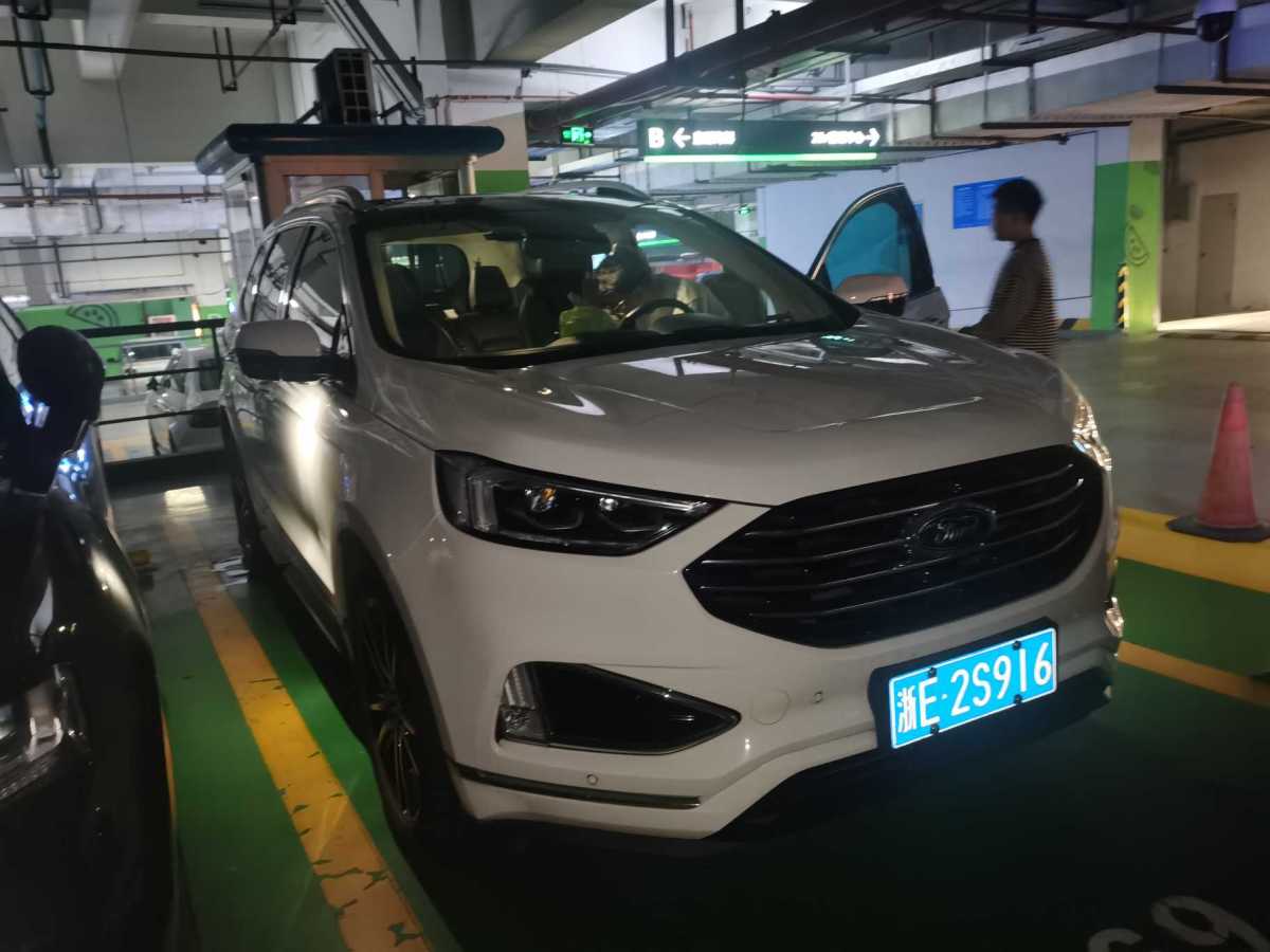 福特 銳界  2018款 EcoBoost 245 兩驅(qū)豪銳型 7座 國(guó)VI圖片