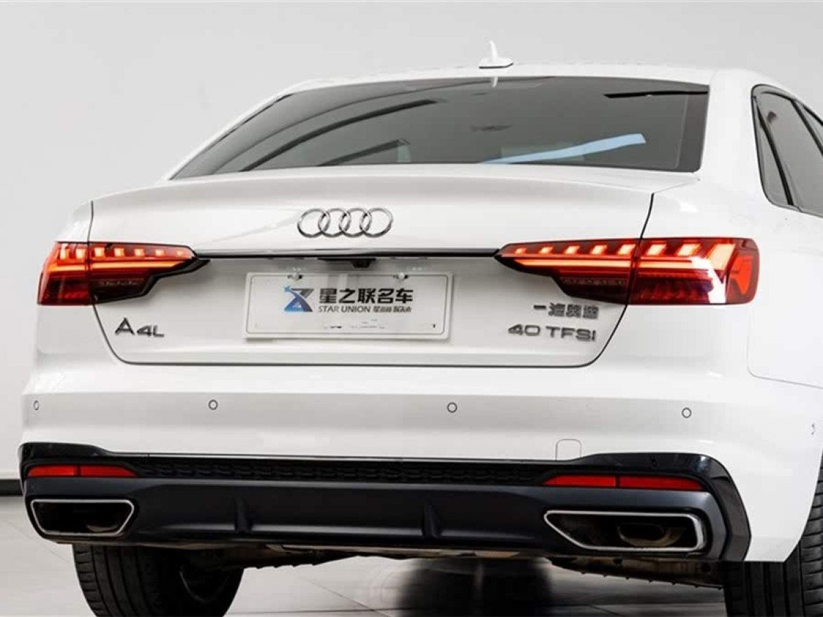 奧迪 奧迪A4L  2022款 40 TFSI 豪華動(dòng)感型圖片