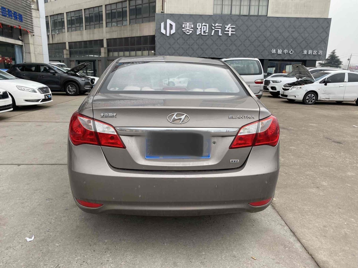 現(xiàn)代 悅動  2011款 1.6L 自動舒適型圖片