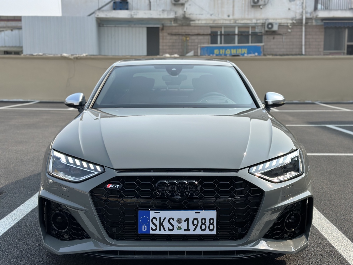 2022年2月奧迪 奧迪S4  2022款 S4 3.0TFSI