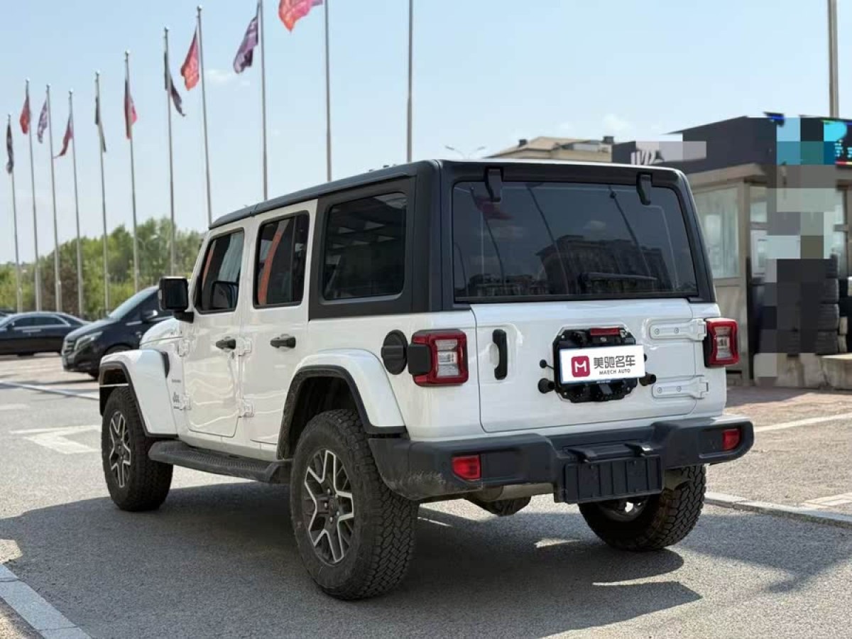 Jeep 牧馬人  2024款 2.0T 撒哈拉四門版圖片