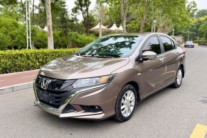 競?cè)?本田 1.5L CVT舒適版