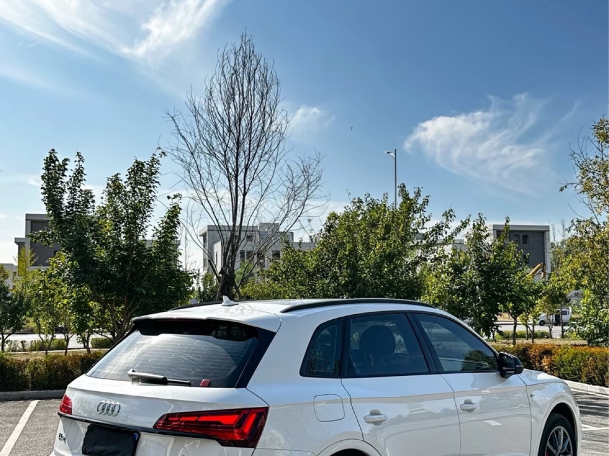 奧迪 奧迪Q5L  2021款 45 TFSI 豪華動感型圖片