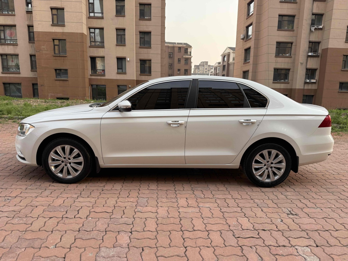 大眾 寶來(lái)  2019款 寶來(lái)?傳奇 1.5L 自動(dòng)領(lǐng)先型 國(guó)VI圖片