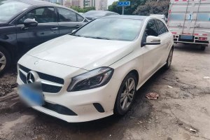 奔馳A級 奔馳 A 200 動(dòng)感型