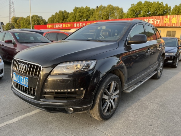 奥迪 奥迪Q7  2012款 3.0 TDI 专享型