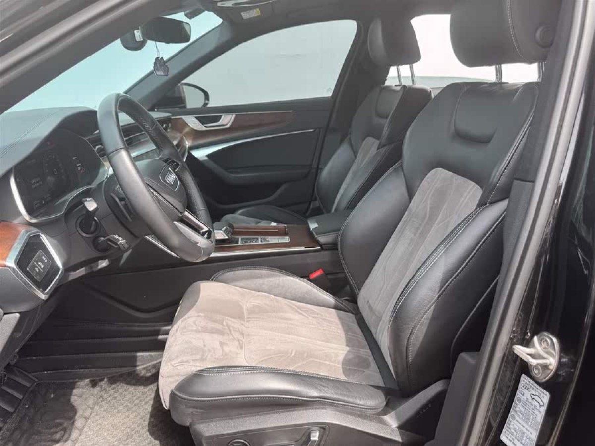 奧迪 奧迪A6L  2023款 改款 45 TFSI 臻選動感型圖片
