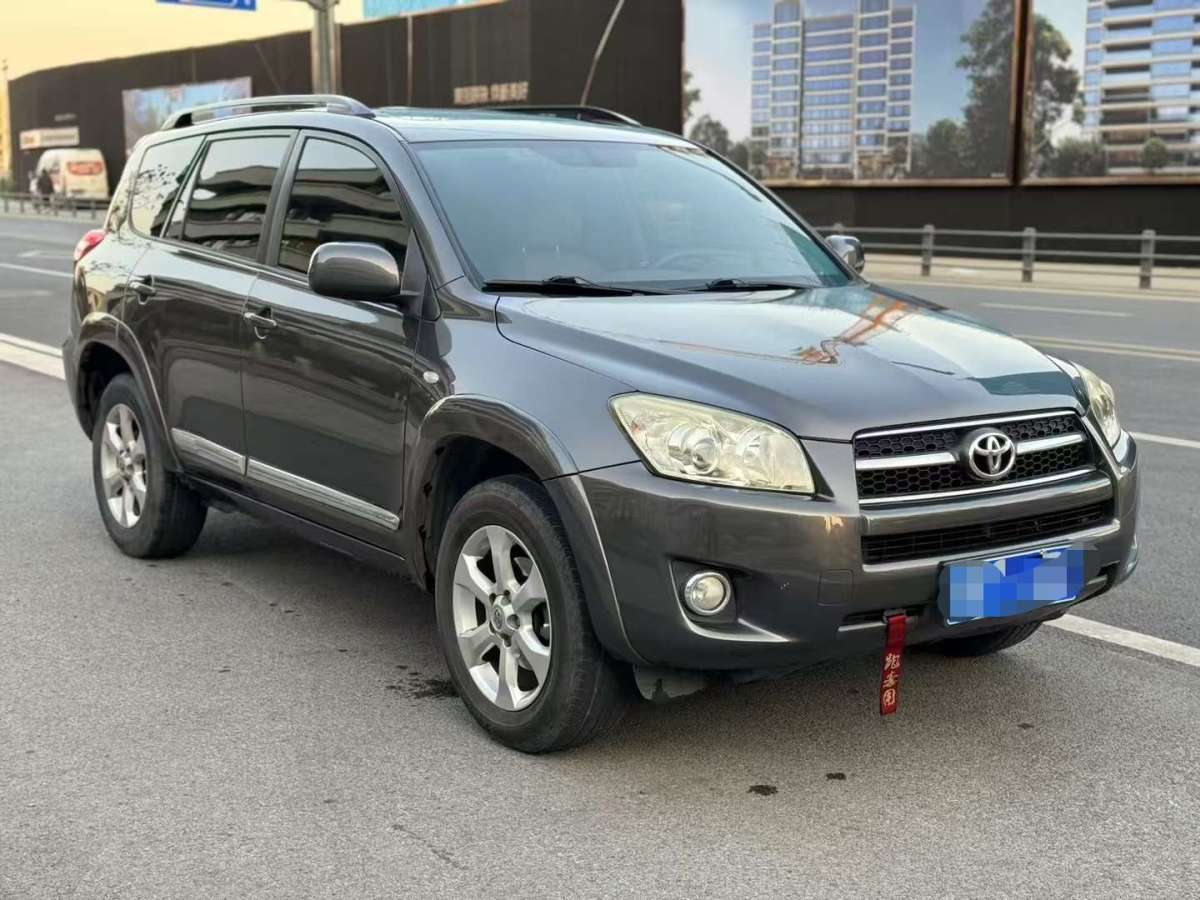 豐田 RAV4榮放  2009款 2.4L 自動(dòng)豪華版圖片