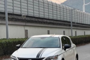 CT 雷克薩斯 CT200h 暗夜騎士版