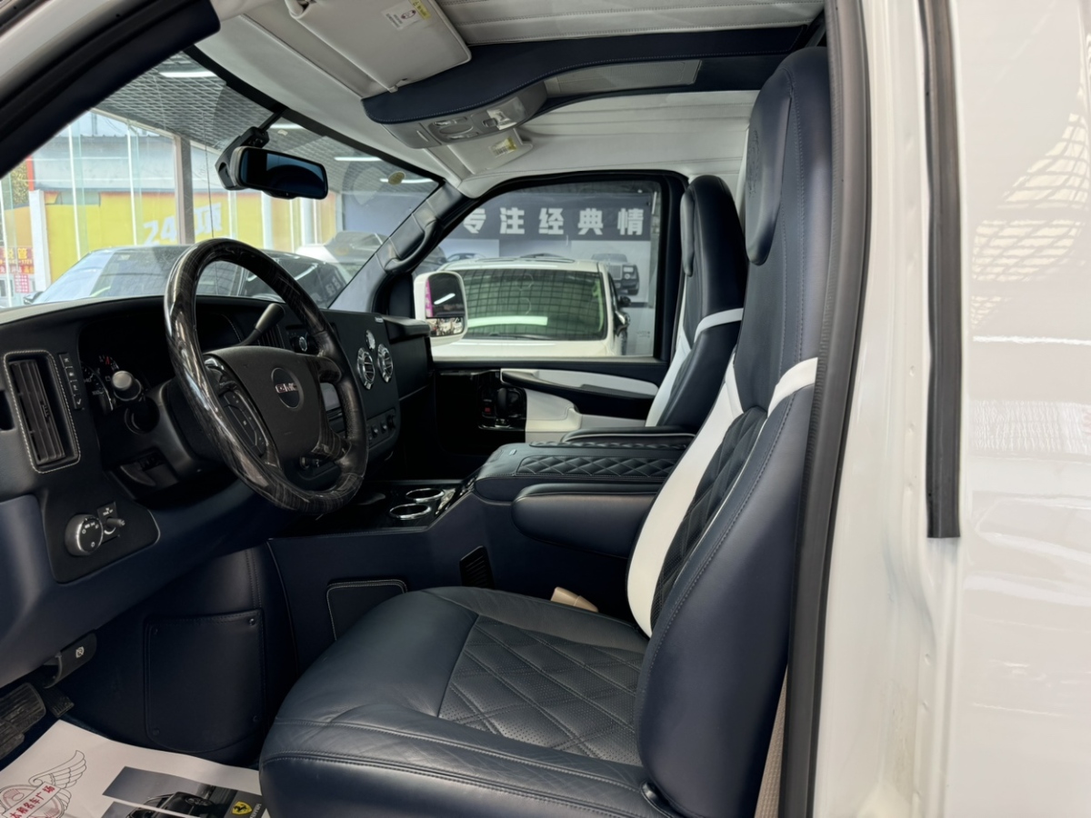 GMC SAVANA  2016款 5.3L G660S 四驅(qū)雅尊典藏版圖片