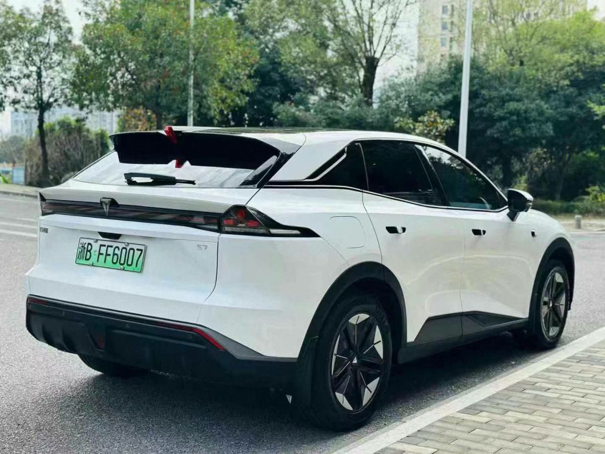 長(zhǎng)安 銳程PLUS  2023款 1.5T DCT尊貴型圖片