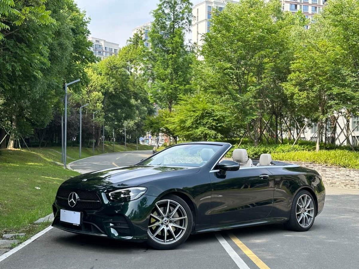 奔馳 奔馳E級(jí)  2021款 改款 E 260 敞篷轎跑車圖片
