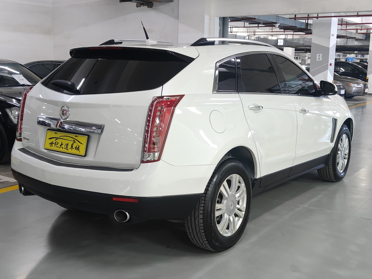 凱迪拉克 SRX  2015款 3.0L 精英型圖片