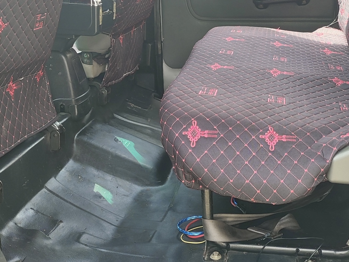 长安跨越 跨越王X3  2018款 1.5L舒适型双排后单轮加长货箱DK15C图片