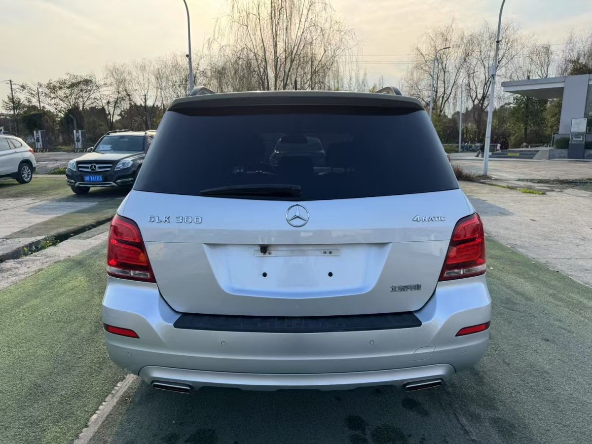 奔馳 奔馳GLK級  2013款 GLK 300 4MATIC 動感型圖片