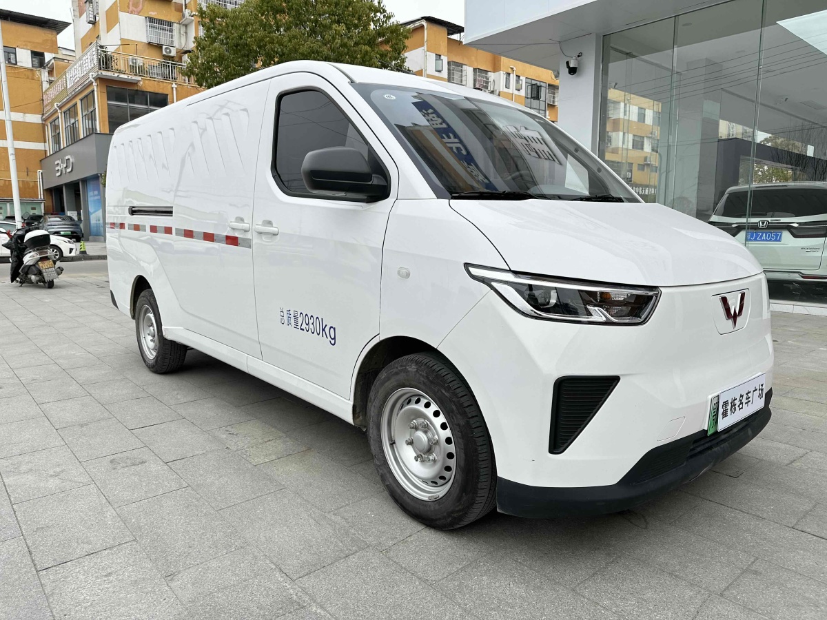 2024年6月五菱 五菱揚(yáng)光  2024款 300km 實用型封窗版 75kW