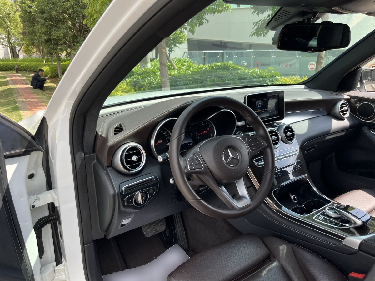2016年3月奔馳 奔馳GLC  2016款 GLC 260 4MATIC 動感型