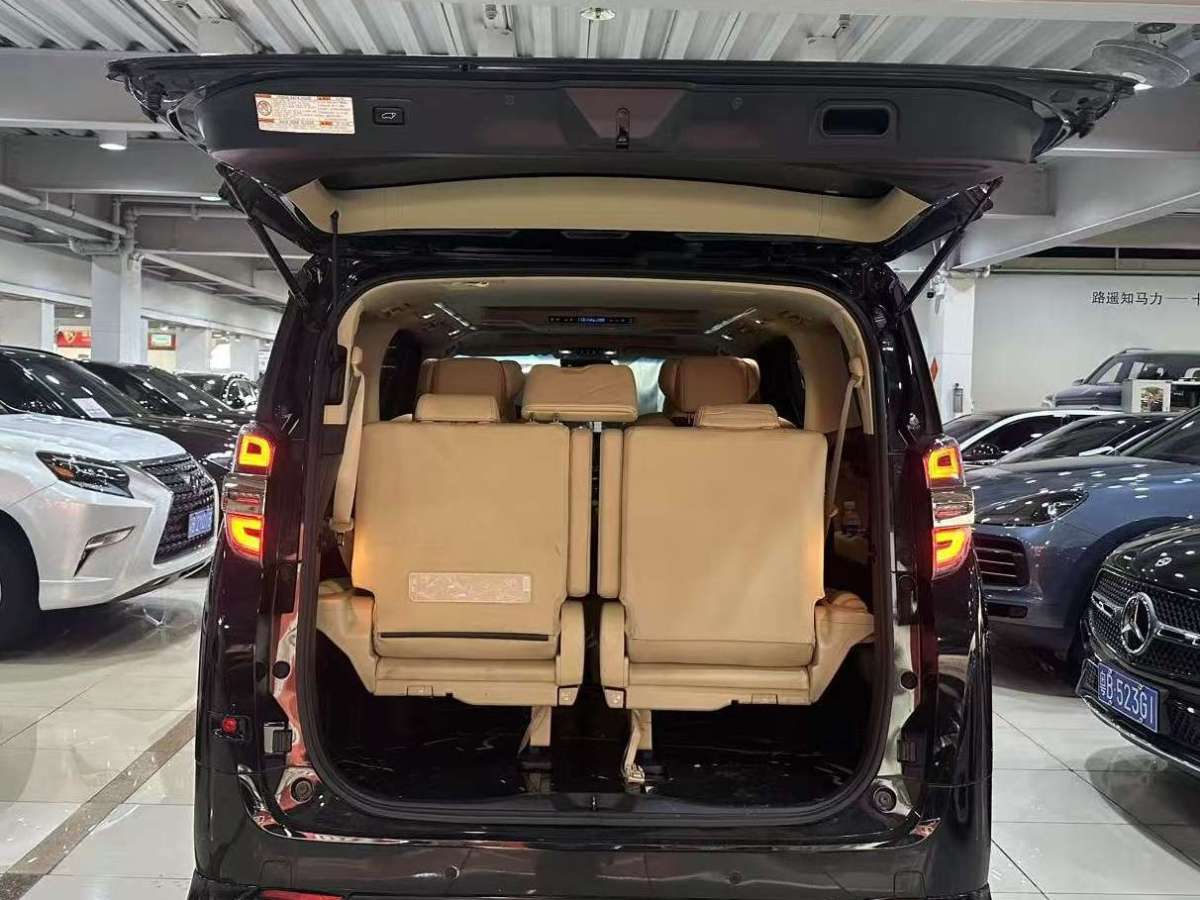 豐田 威爾法  2021款 皇冠 雙擎 2.5L HV尊貴版圖片