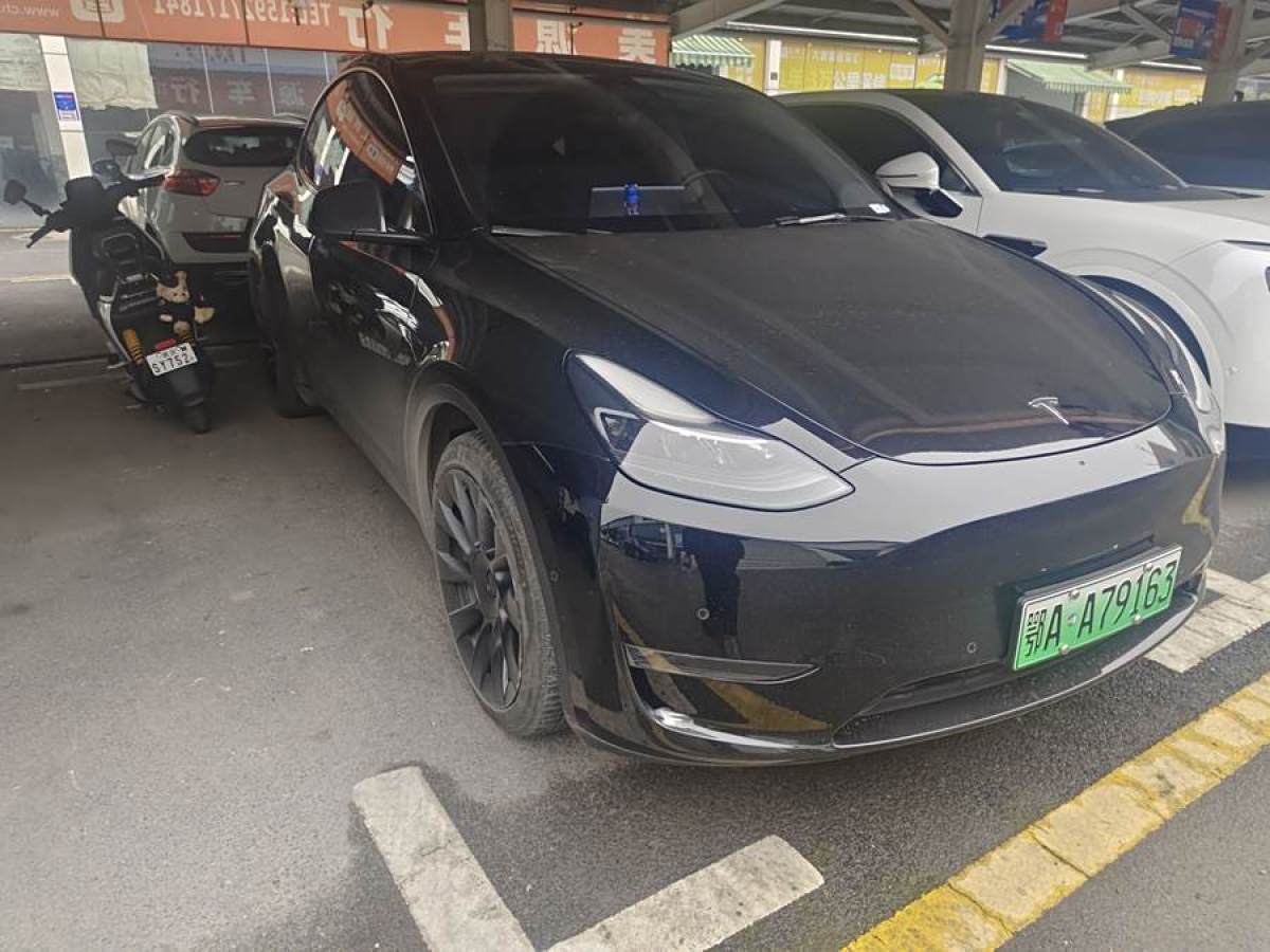 2021年12月特斯拉 Model 3  2021款 改款 標準續(xù)航后驅(qū)升級版