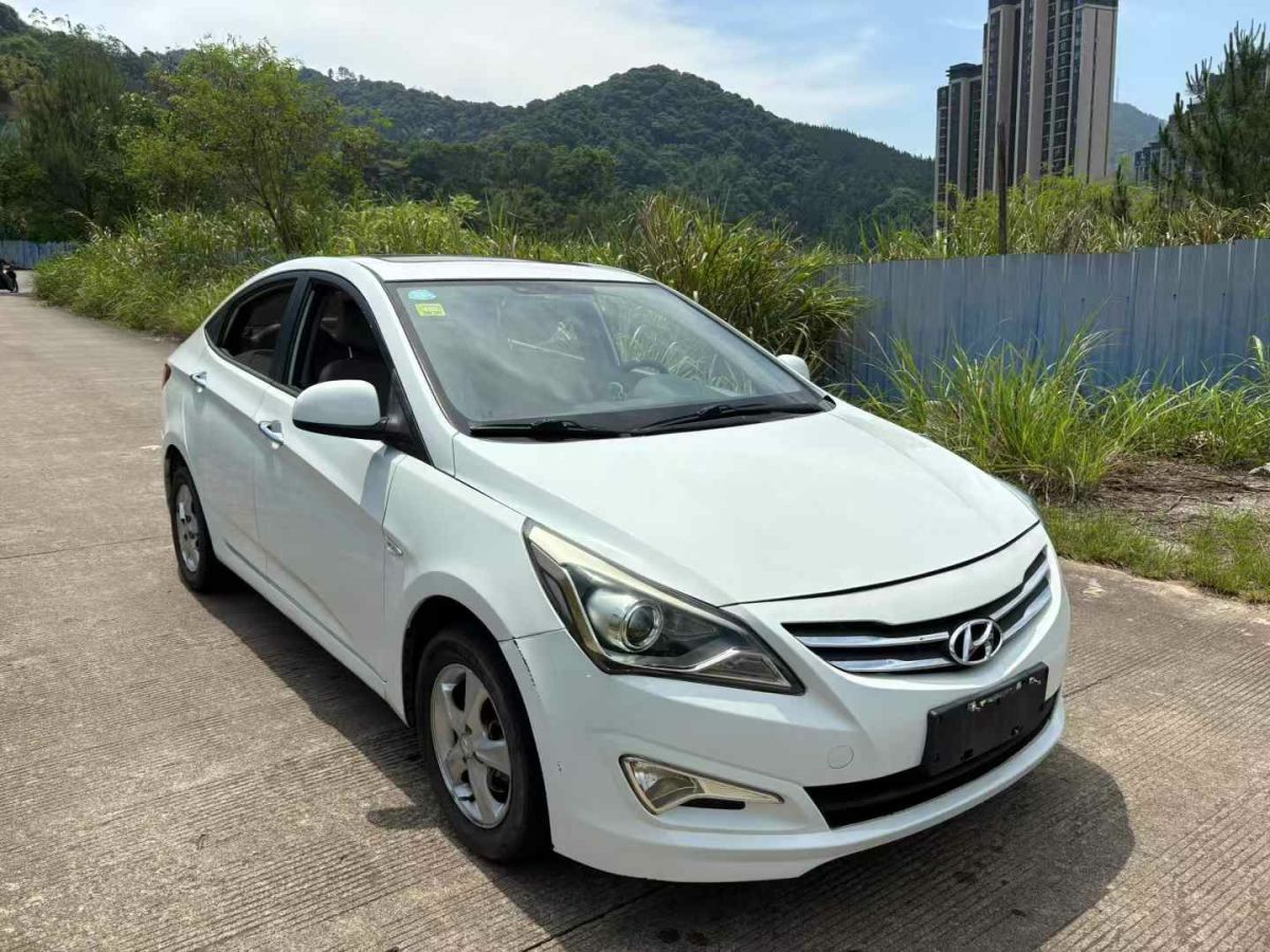 現(xiàn)代 瑞納  2014款 1.4L 時尚型GS圖片