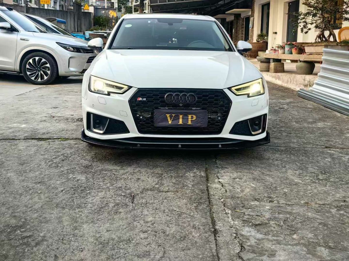 奧迪 奧迪A4L  2019款 35 TFSI 進取型 國V圖片